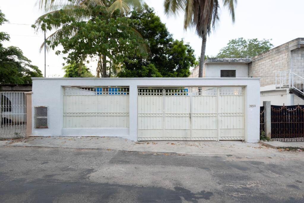 La Sultana: Amazing New House With Pool And Bikes Included. Vila Valladolid  Exterior foto